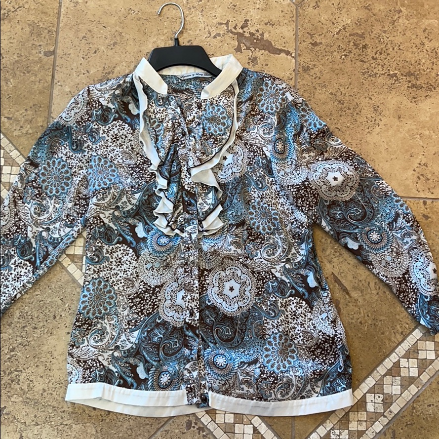 Ruffled Pattern Blouse